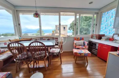Casa 3 quartos com 1 suíte e 241m² - ponta de baixo - jms