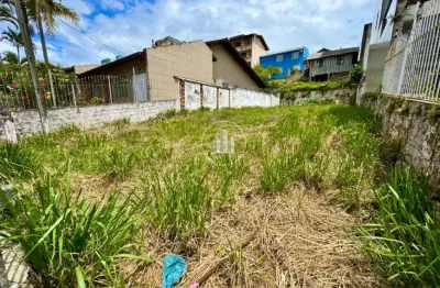 Terreno à venda na Avenida Atlântica, 834, Barreiros, São José