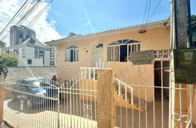 Casa com 4 quartos à venda na Rua Doutor Augusto Fausto de Sousa, 133, Agronômica, Florianópolis