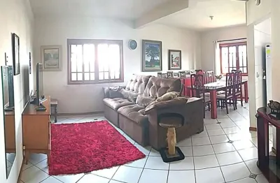 Casa com 3 quartos à venda na Rua Professora Cremilde de Oliveira, 262, Jardim Atlântico, Florianópolis