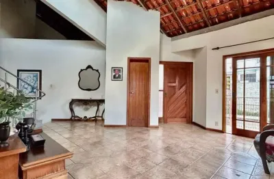 Casa com 3 quartos à venda na Rua Professora Cremilde de Oliveira, 262, Jardim Atlântico, Florianópolis