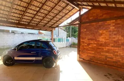 Casa com 3 quartos à venda na Rua Virgínia Quint, 12, Centro, São José