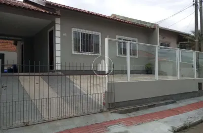 Casa com 2 quartos à venda na Rua Coruja, 46, Forquilhas, São José
