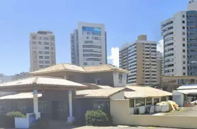 Casa com 10 quartos para alugar no Jardim Armação, Salvador 
