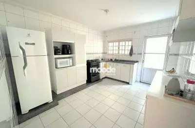 Casa com 3 quartos à venda na Rua Mário Ancona, 10, Parque Ipê, São Paulo