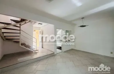 Sobrado com 3 quartos para alugar, 138 m² por r$ 5.000/mês - granja viana - cotia/sp