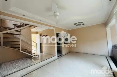 Sobrado com 3 Quartos à venda, 110 m² por R$ 650.000 - Granja Viana - Cotia/SP