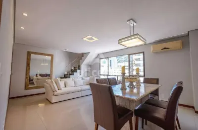 Apartamento duplex à venda com 3 quartos 1 suíte, 221,24m² em centro florianópolis