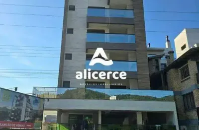 Apartamento à venda com 2 quartos 1 suíte, 67m² em palmas governador celso ramos