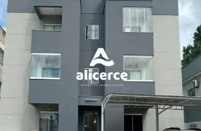 Apartamento à venda com 2 quartos 1 suíte, 66m² em aririú palhoça