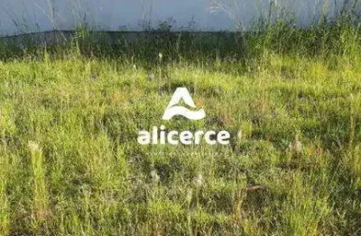 Terreno à venda na Avenida Lisboa, 1420, Forquilhas, São José