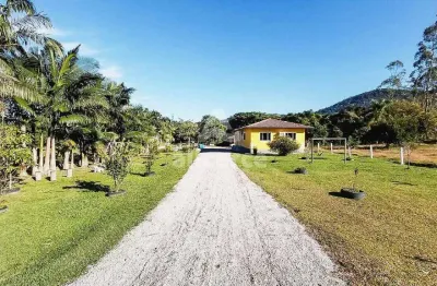 Sítio à venda - 3 dormitórios i piscina i churrasqueira i 4.500,00m² i em três riachos - biguaçu/sc