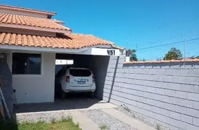Casa para venda lado praia com churraqueira no bairro palmeiras em itanhaem