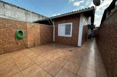 Casa para venda com 2 quartos em tupy - itanhaém - sp