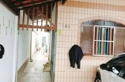 Casa no bairro jardim quietude em praia grande , litoral sul de são paulo