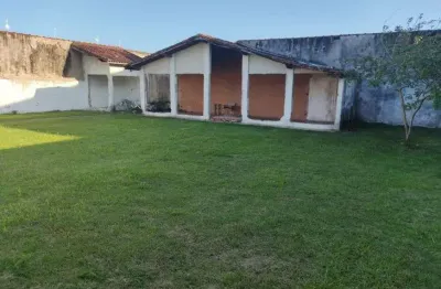 Terreno no bairro nova itanhaém, em itanhaém, litoral sul de são paulo, localizado à 100 metros do mar.
