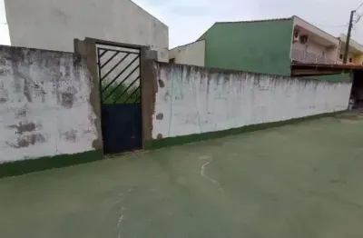 Terreno para venda tem 331 metros quadrados em belmira novaes - peruíbe - sp