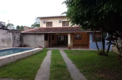 Casa para venda possui 132 metros quadrados com 3 quartos em jardim suarão - itanhaém - sp