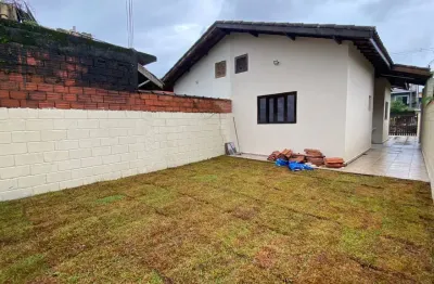 Casa para venda com 02 quartos no bairro tropical em itanhaém / sp