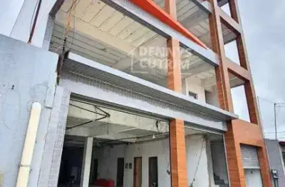 Prédio comercial com 22 lojas na cohama, são luís - ma