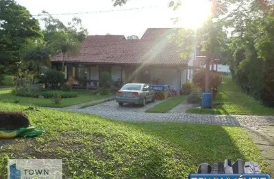 Casa alto padrão em condomínio. 550 m² por r$ 1.100.000 - maria paula - niterói/rj