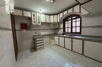 Casa com 3 dormitórios à venda, 270 m² por r$ 790.000,00 - maravista - niterói/rj