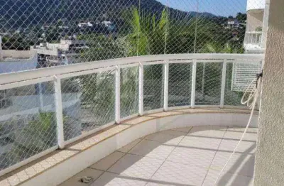 Apartamento com 3 dormitórios à venda, 120 m² por R$ 650.000,00 - Itaipu - Niterói/RJ