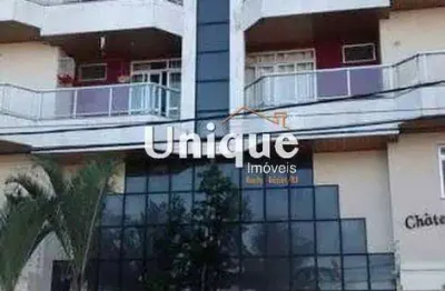 Apartamento à 500 metros da praia do forte à venda por r$ 680.000,00.