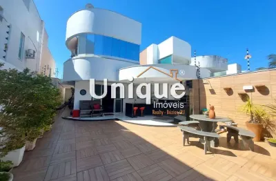 Linda casa com 3 suítes no portinho à venda por r$ 1.000.000,00.