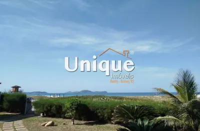 Apartamento térreo de frente à praia do foguete, à venda por r$ 350.000,00.