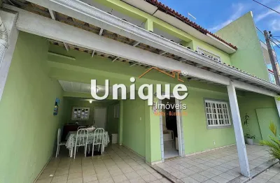 Casa com 3 quartos, na quadra da praia, no braga à venda por r$735.000,00.