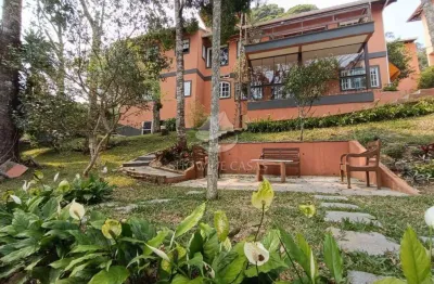 Casa em condominio em carlos guinle  -  teresópolis