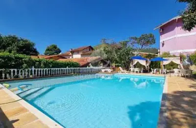 Casa em condomínio fechado com 4 quartos à venda na rua doutor augusto ricardo teixeira castilho, --, vargem grande, teresópolis, 179 m2 por r$ 790.000