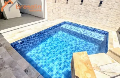 Sobrado alto padrão novo 3 suítes com piscina pertinho da praia...
