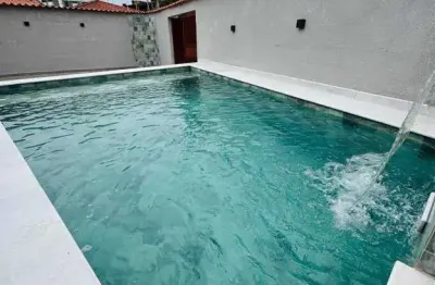 Casa isolada 3 dormitórios com piscina lado praia, vila atlântica - mongaguá