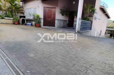 Casa com 4 quartos à venda na Rua Luiz Fassina, 157, Nova Itatiba, Itatiba