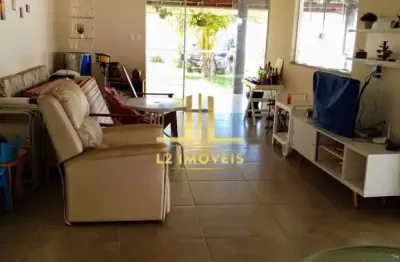 Casa com 6 quartos à venda no Guarajuba, Camaçari 