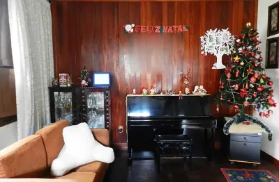 Casa com 4 quartos à venda na Rua Doutor Vilaça, Poço Rico, Juiz de Fora