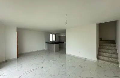 Casa com 3 quartos à venda na Rua Regente, São Pedro, Juiz de Fora