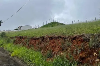 Terreno à venda no São Pedro, Juiz de Fora 