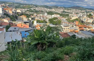 Terreno à venda no Democrata, Juiz de Fora 