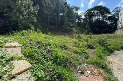 Terreno à venda no São Pedro, Juiz de Fora 