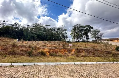 Terreno 1500 metros quadrados, no condomínio colinas do sol, juiz de fora, mg.