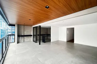 Apartamento com 4 quartos à venda no Centro, Juiz de Fora 