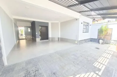 Casa com 4 quartos à venda no São Pedro, Juiz de Fora 