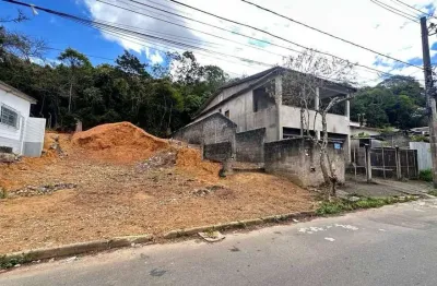 Terreno à venda no São Pedro, Juiz de Fora 