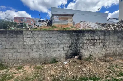 Terreno à venda no São Pedro, Juiz de Fora 