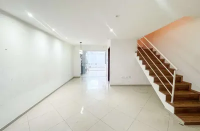 Casa com 3 quartos à venda no São Pedro, Juiz de Fora 