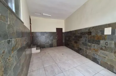 Casa com 2 quartos à venda no São Mateus, Juiz de Fora 