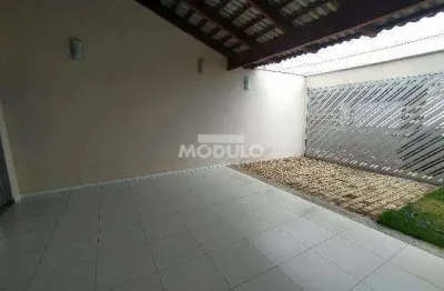 Casa residencial para locação no bairro jardim patrícia